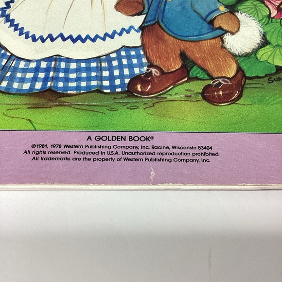Peter Rabbit Sticker Fun Golden Book 1981 - Picture 7 of 10